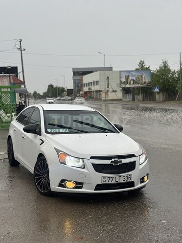 Chevrolet Cruze-1