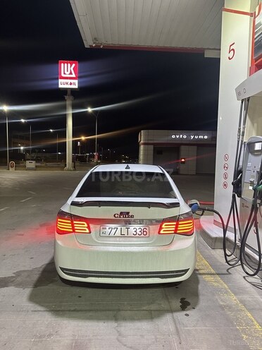 Chevrolet Cruze-2