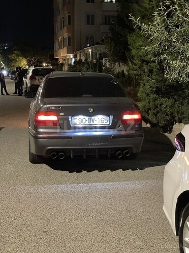 BMW 528-6