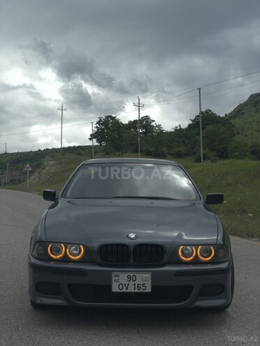 BMW 528-1