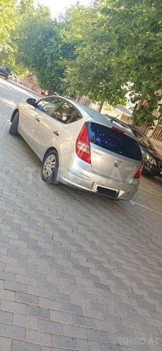 Hyundai i30-7