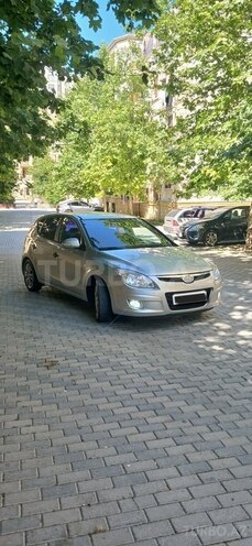 Hyundai i30-8