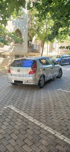 Hyundai i30-4