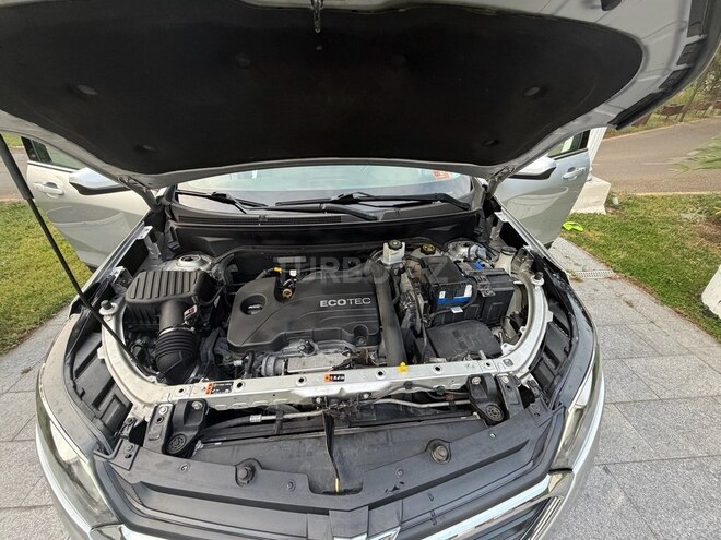 Chevrolet Equinox-18