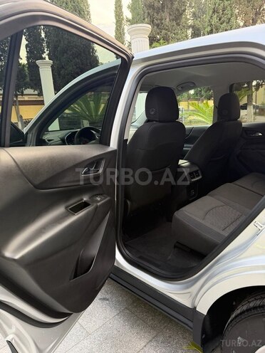 Chevrolet Equinox-13