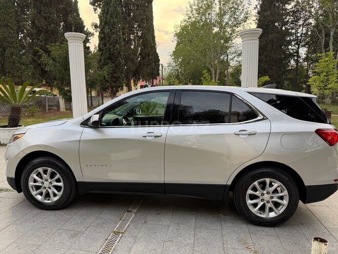 Chevrolet Equinox-7