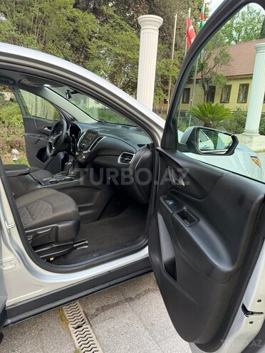 Chevrolet Equinox-11