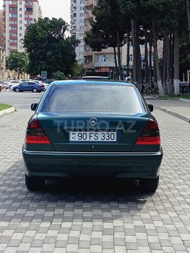 Mercedes C 180-2