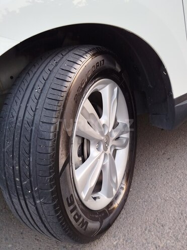 Hyundai ix35-18