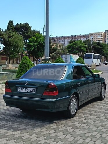 Mercedes C 180-8