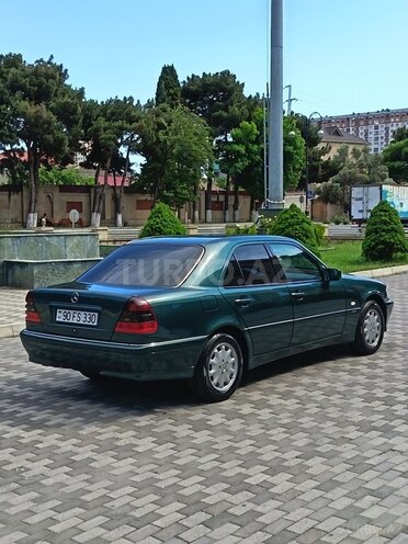 Mercedes C 180-6