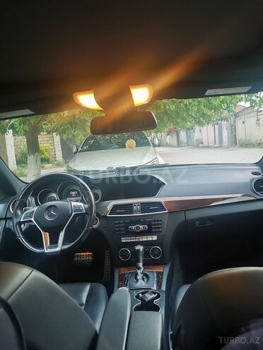 Mercedes C 250-17