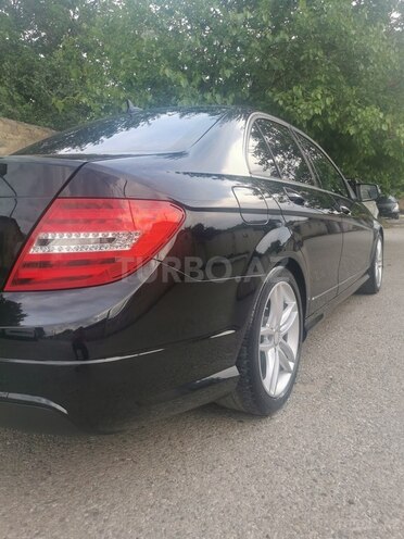Mercedes C 250-7