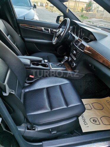 Mercedes C 250-10