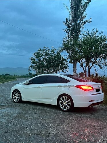 Hyundai i40-2