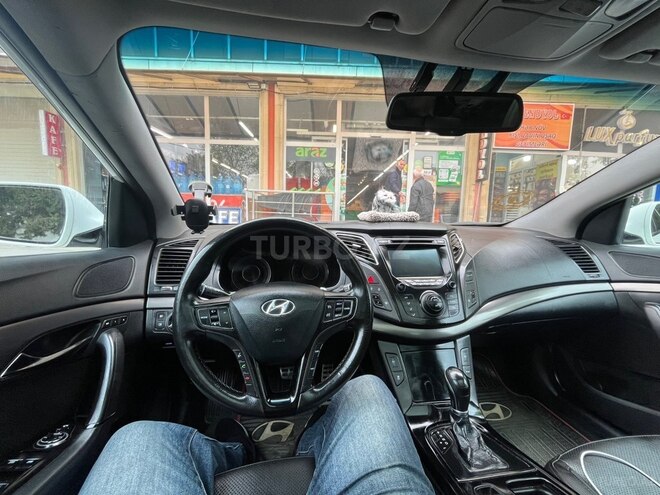 Hyundai i40-5