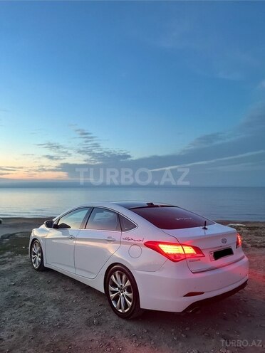 Hyundai i40-8
