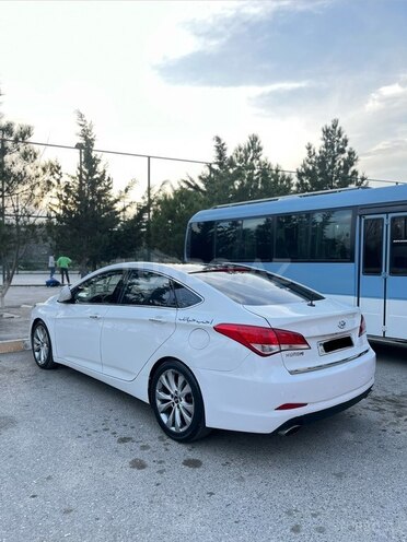 Hyundai i40-7
