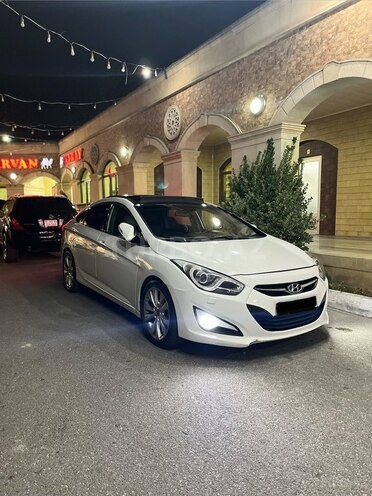 Hyundai i40-1