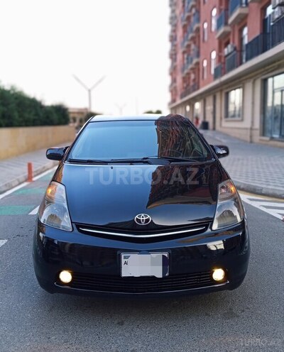Toyota Prius-1