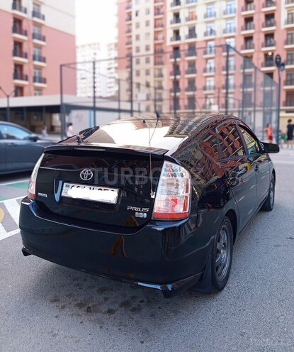 Toyota Prius-6