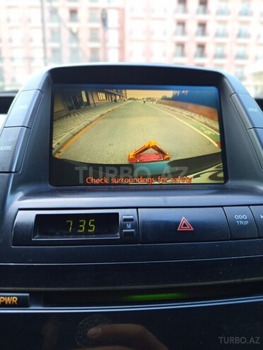 Toyota Prius-11