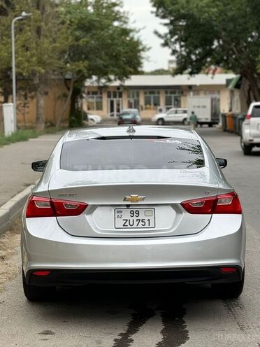Chevrolet Malibu-2