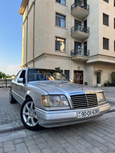 Mercedes 200 E-3