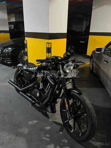 Harley-Davidson XL883N Sportster Iron 883-1