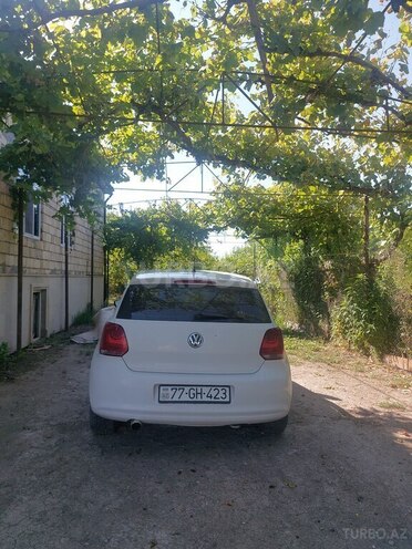 Volkswagen Polo-4