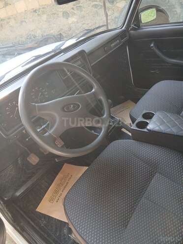 LADA (VAZ) 2107-9