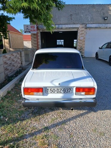 LADA (VAZ) 2107-15