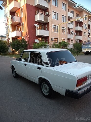 LADA (VAZ) 2107-10