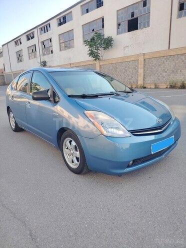 Toyota Prius-10