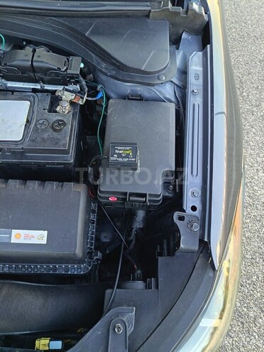 Hyundai Elantra-6