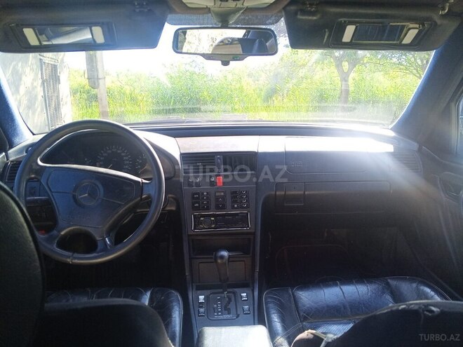 Mercedes C 280-10