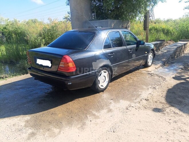 Mercedes C 280-7