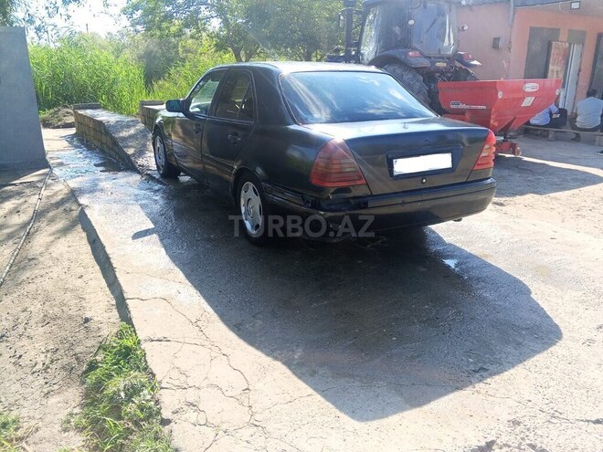 Mercedes C 280-8