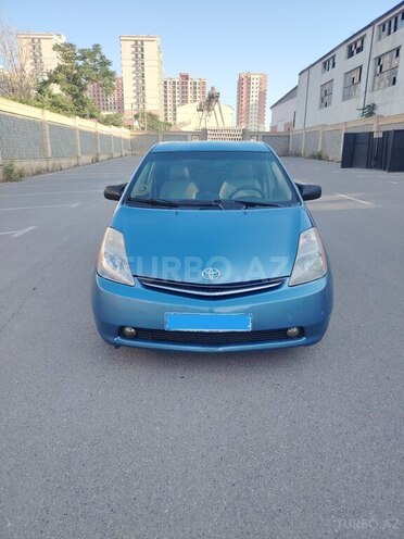 Toyota Prius-1