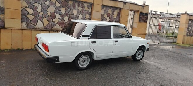 LADA (VAZ) 2107-16