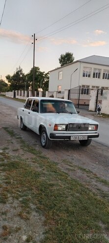LADA (VAZ) 2107-1