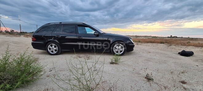 Mercedes E 220-6