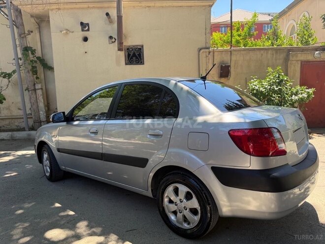 Kia Pride-5