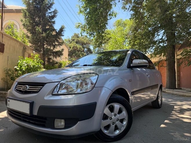 Kia Pride-4