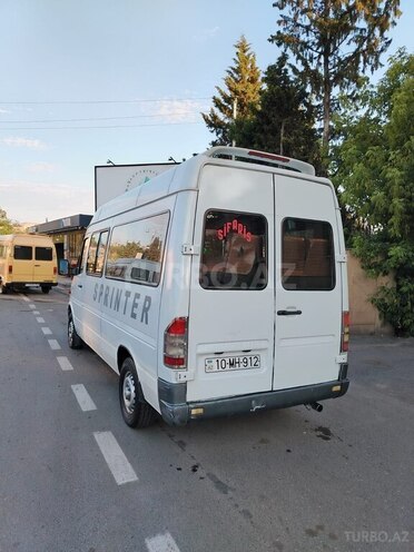 Mercedes Sprinter 208-5