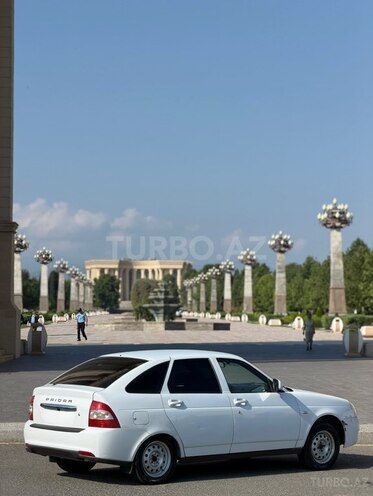 LADA (VAZ) Priora-2