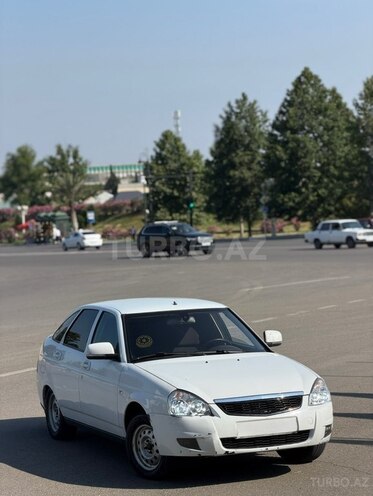 LADA (VAZ) Priora-9