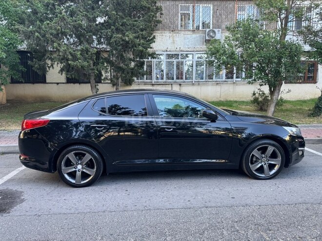 Kia Optima-4