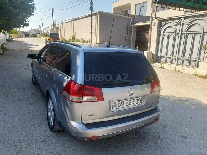 Opel Vectra-4
