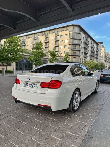 BMW 330-12